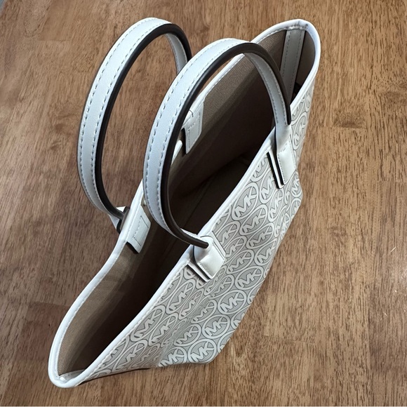 Michael Kors Jodie Small Logo Jacquard Tote - Picture 7 of 8